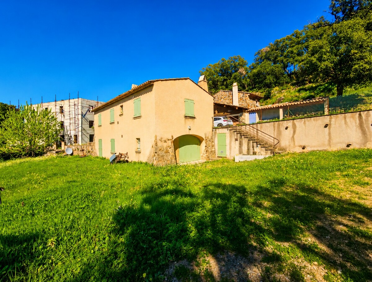 Maison - La Garde-Freinet