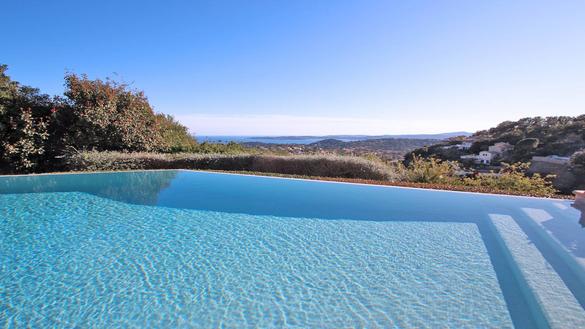 Location Villa avec piscine STE MAXIME