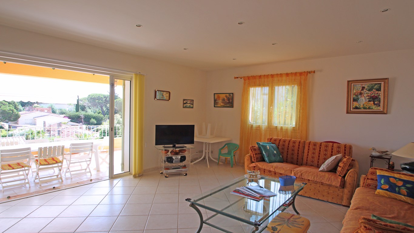 Location Villa Avec Piscine 9 Personnes Ste Maxime 83120