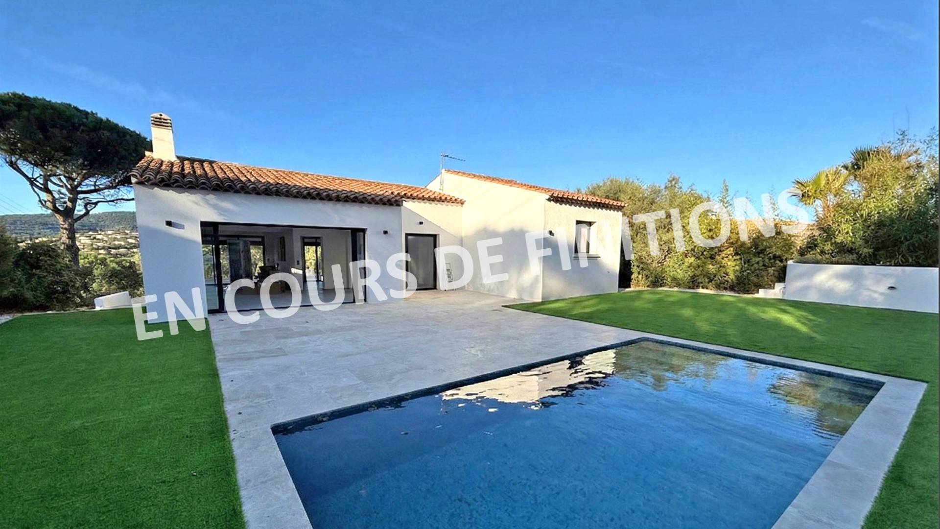 Location Villa avec piscine STE MAXIME